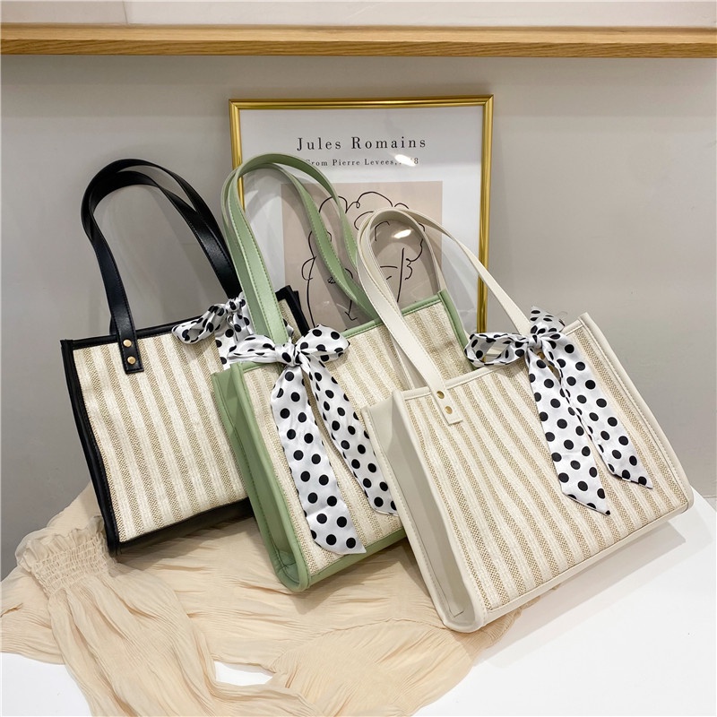 Túi Xách Cỡ Lớn Phối Khăn Quàng Cổ Thời Trang Hàn Quốc Sành Điệu