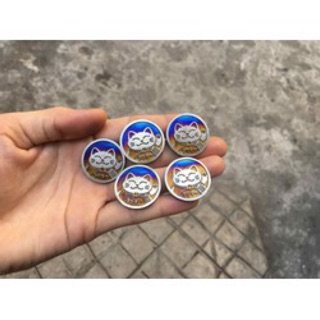 Tem titan mèo thần tài