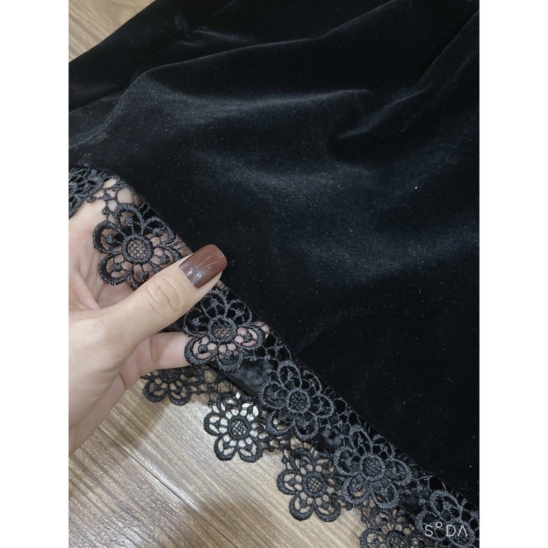 Quần Sooc Nhung Chân Ren ⚡️ HÀNG ĐẸP ⚡️ Form Dáng Phồng Lưng Cao , 2 Túi Bên Hông Siêu Đẹp , Lên Dáng Siêu Xinh