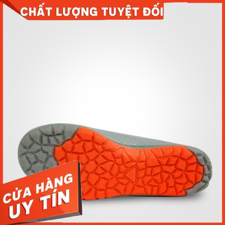 [TẶNG TẤT]Giày bóng đá sân cỏ nhân tạo EBETE Eb6302 ( ghi)