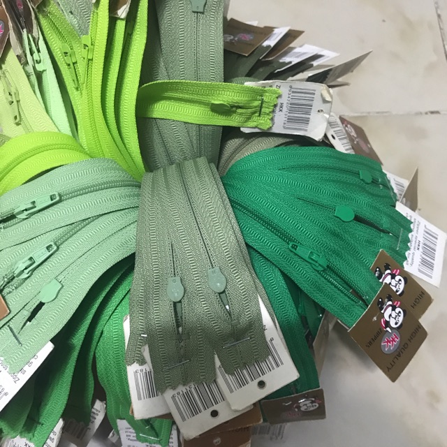 Dây kéo HKK 18cm may quần tây, bóp ví tông xanh lá