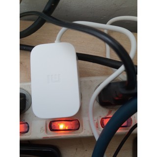 Nguồn Adapter 5V-2A Zin Xiaomi Đầu Micro