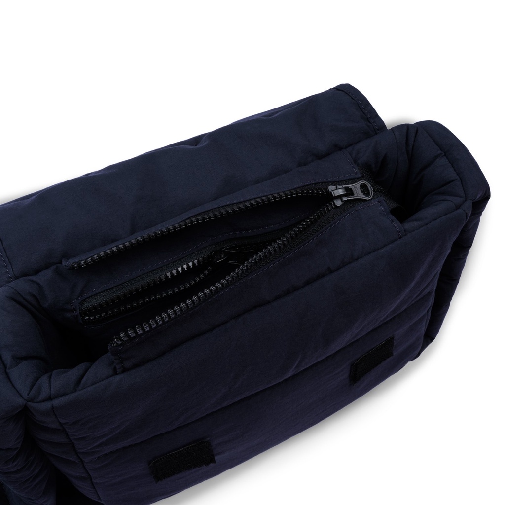 Túi đeo chéo chần bông POPOP PUFFER BAG NAVY