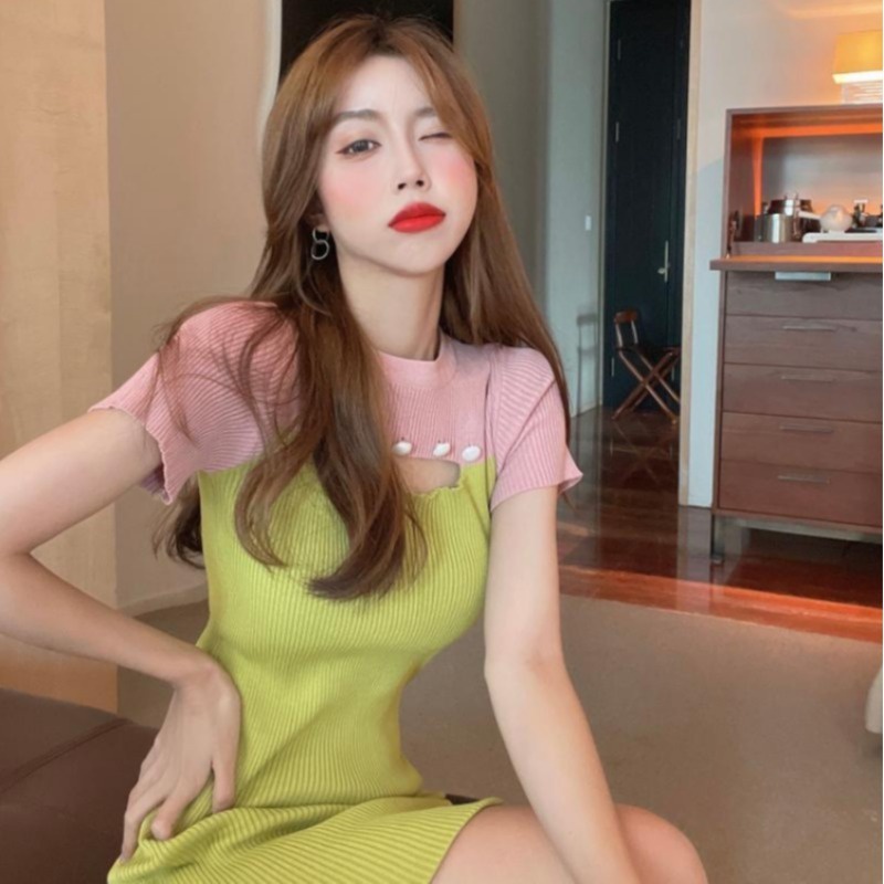 Đầm ZHELIHANGFEI dệt kim ngắn tay hở ngực phối màu sắc trẻ trung thời trang