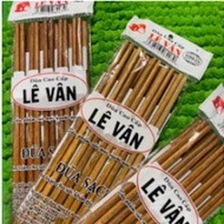 Đũa gỗ cao cấp Lê Vân