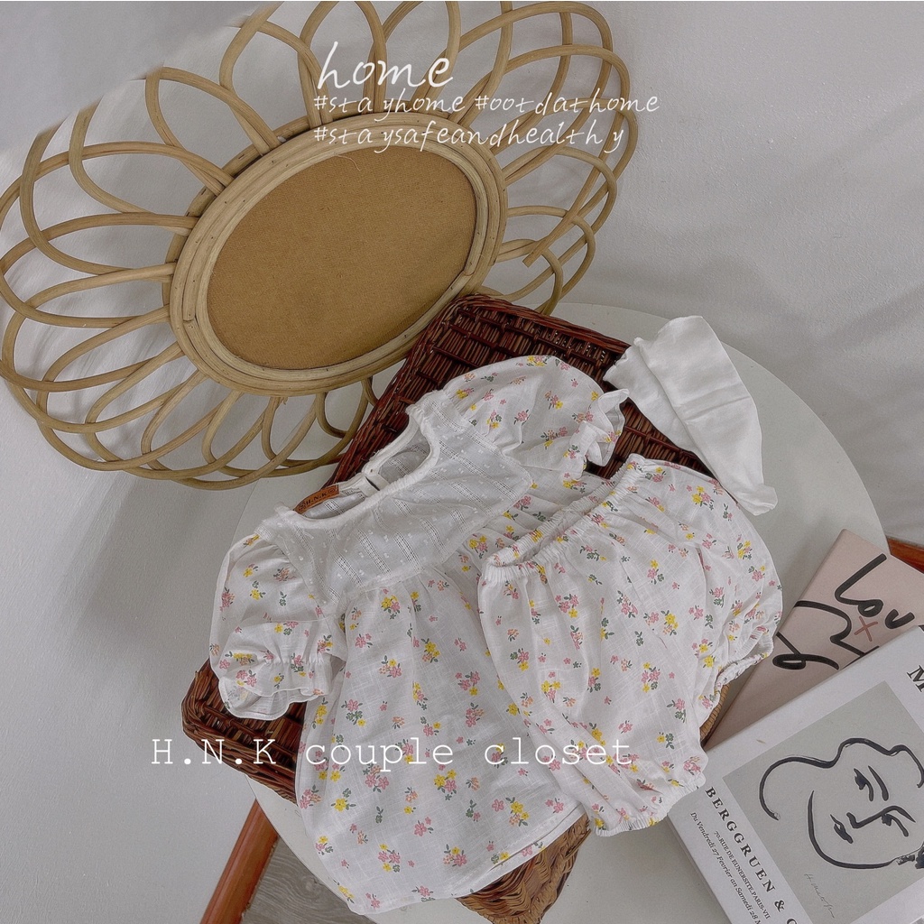 SETG04 Bộ Bé Gái Áo Babydoll Quần Bí Linen xước kèm vớ cho bé 7kg đến 17kg