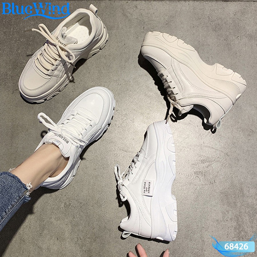 Giày Thể Thao Nữ Đế Cao Tôn Dáng Chất Liệu Da Mềm BLUEWIND 68426 | BigBuy360 - bigbuy360.vn