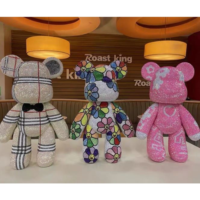 Gói đá trang trí gấu bearbrick nhiều màu sắc