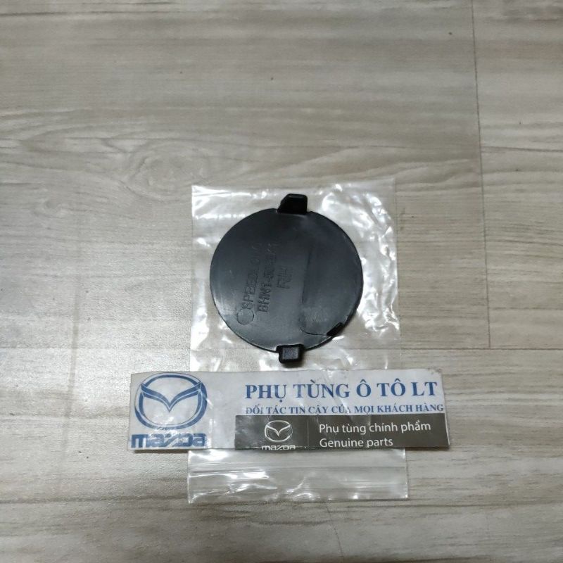Nắp móc kéo  sau phụ Mazda 3 2015-2019 sedan