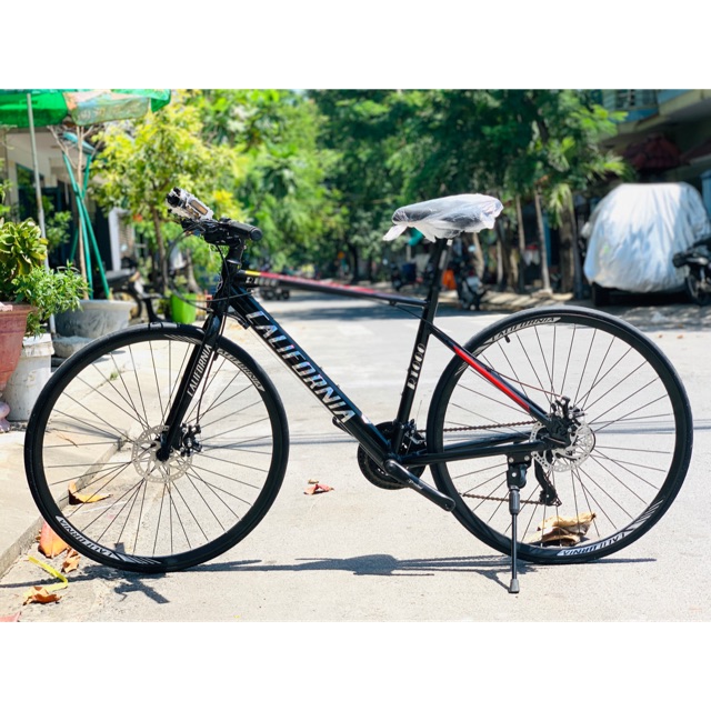Xe đạp California R1000 thương hiệu Mỹ siêu rẻ