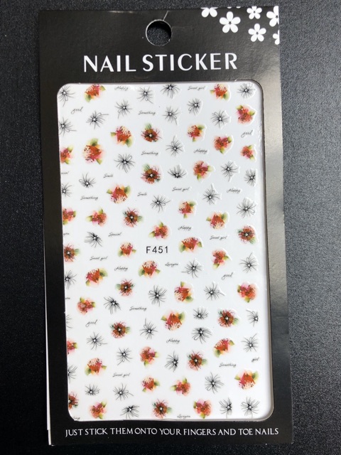 Miếng dán móng tay