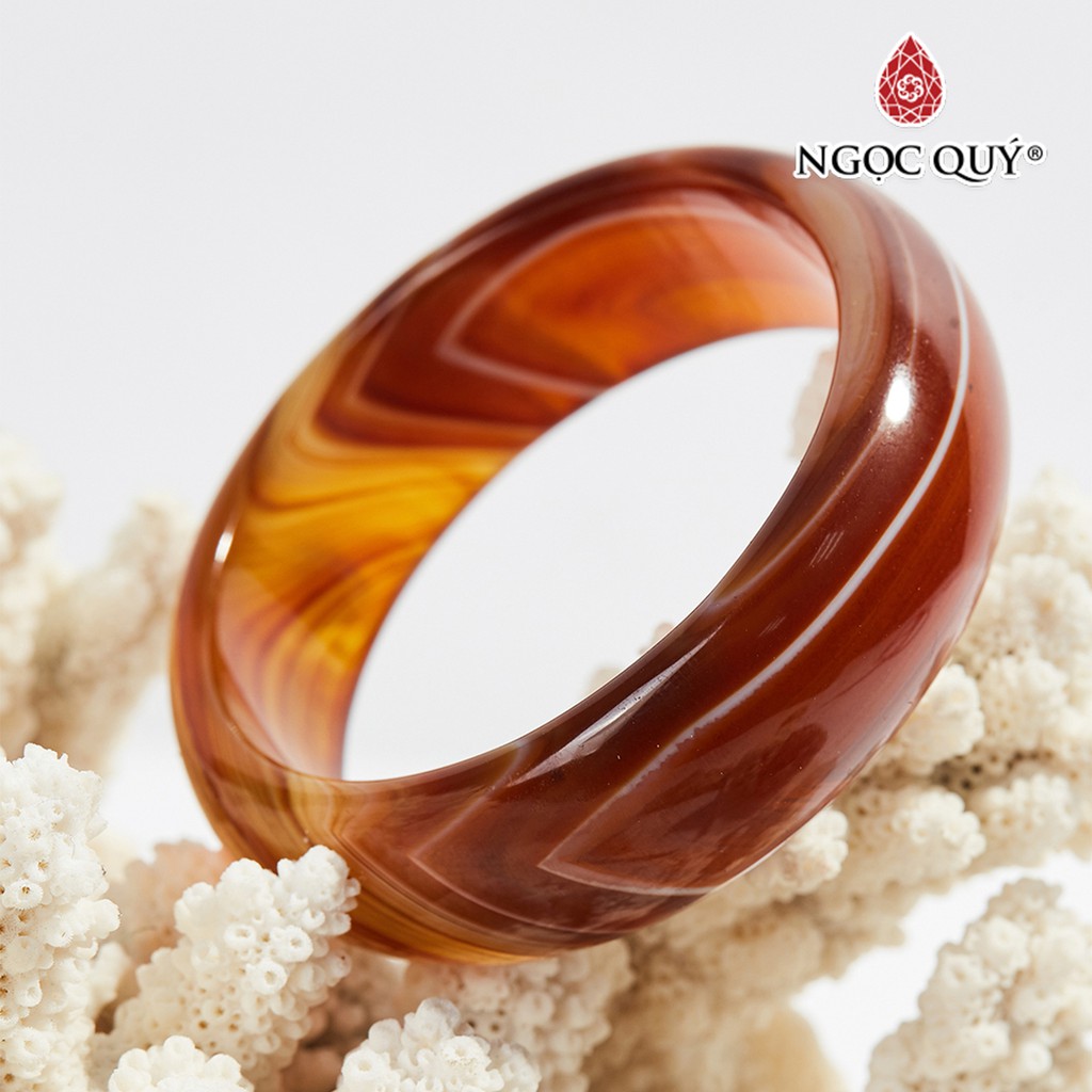 Vòng tay mã não vàng nâu bản hẹ dày 20mm - Ngọc Quý