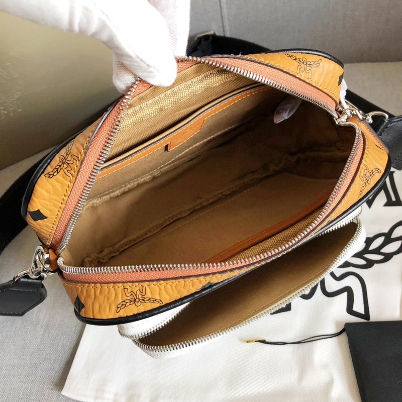 Túi đeo chéo nam da thật cao cấp thương hiệu MCM phối 3 màu