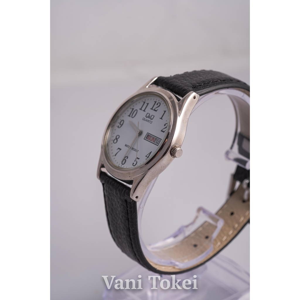 Đồng hô-nam-Q&Q-dây da