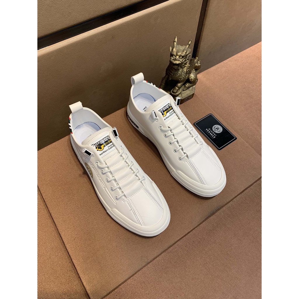 Giày sneakers nam da thật cao cấp VERSACE thiết kế chi tiết cá tính và hiện đại mang đến sự trẻ trung