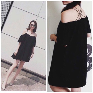 Đầm bẹt vai nhúng tay