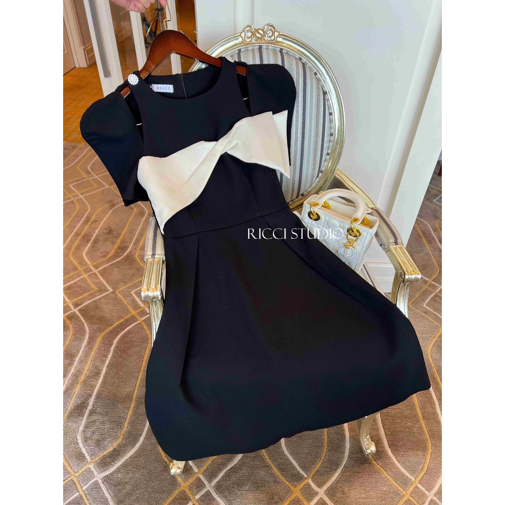 Váy V19 Sena Dress Ricci thiết kế chất liệu chéo hàn sợi cao cấp mềm mát | RICCI OFFICIAL