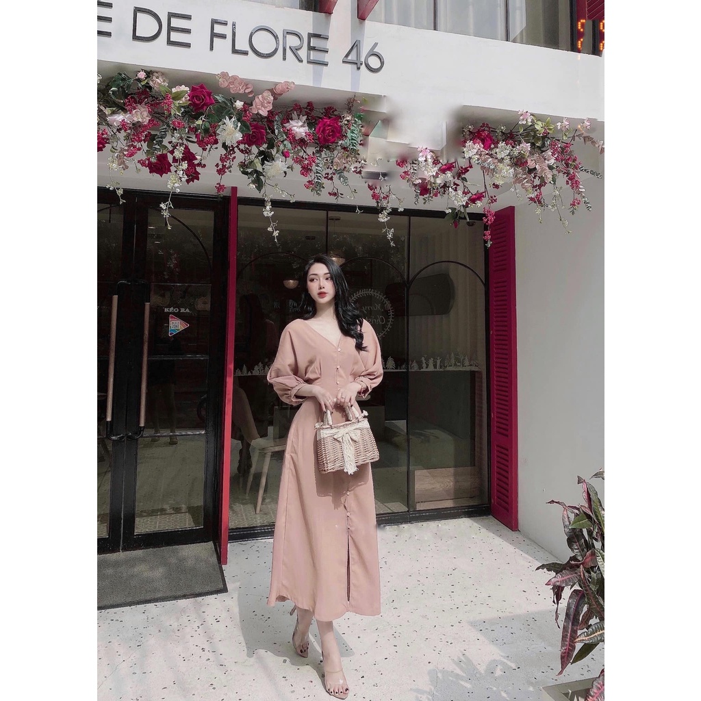 Váy cổ tim xuất sắc