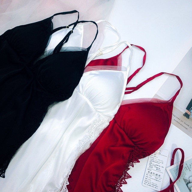 Đồ Ngủ Sexy ❣️ ❣️ Sét Yếm  Kèm Áo Choàng Vải Satin Chất Siêu Mát Dáng Siêu Xinh | BigBuy360 - bigbuy360.vn