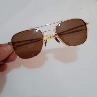 Kính cơn ao mạ vàng 12k