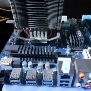 Combo Cpu 6 nhân và main Giga 970 4 khe ram pro
