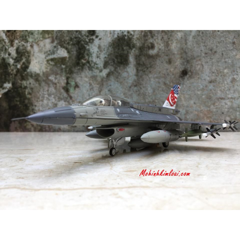 Mô hình Máy bay F-16C/D Block - 1:72