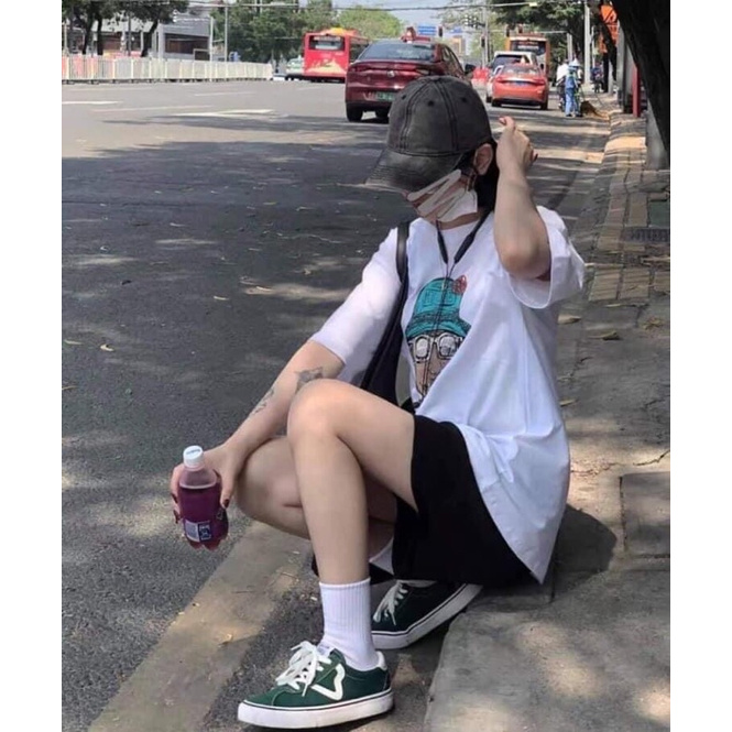 Bộ ông cụ già hình thì già chứ mặc lên năng động cá tính à nha | BigBuy360 - bigbuy360.vn