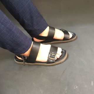 Sandal nam da bò thật bảo hành da 1 năm