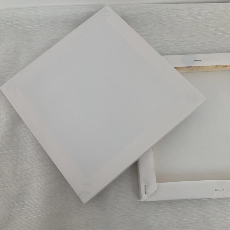 Toan vẽ tranh 40*60, 50*70, 50*60 khung canvas arcrylic, tranh sơn dầu