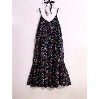 Đầm 2 dây suông voan đuôi cá hoa đỏ