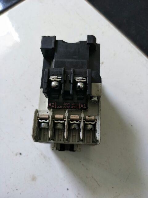 Khởi động từ Mitsubishi 20A