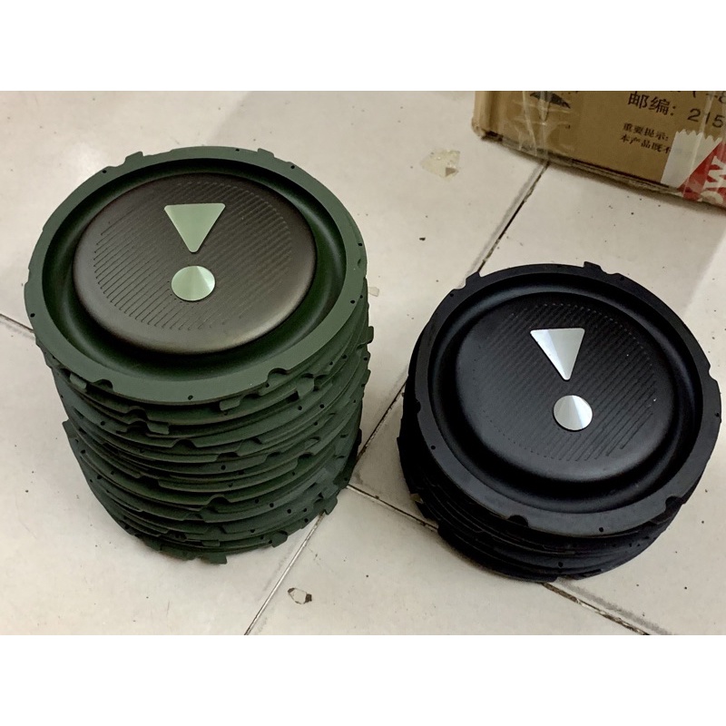 Cộng hưởng JBL Boombox 3 tháo máy mới 95%