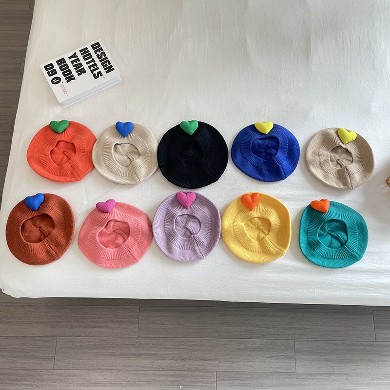 Mũ Beret Dệt Kim Hình Trái Tim Xinh Xắn Cho Bé