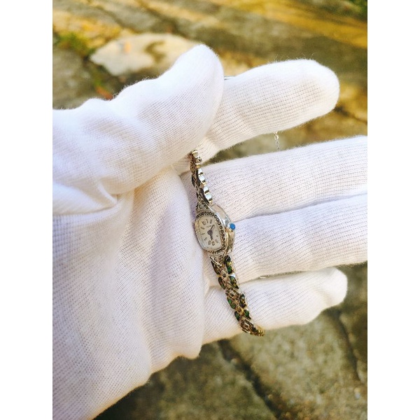 Đồng hồ nữ opal thụy sĩ, máy pin, đá opal mang lại may mắn cho người đeo, size 20mm, dây khóa zin, độ mới 95%