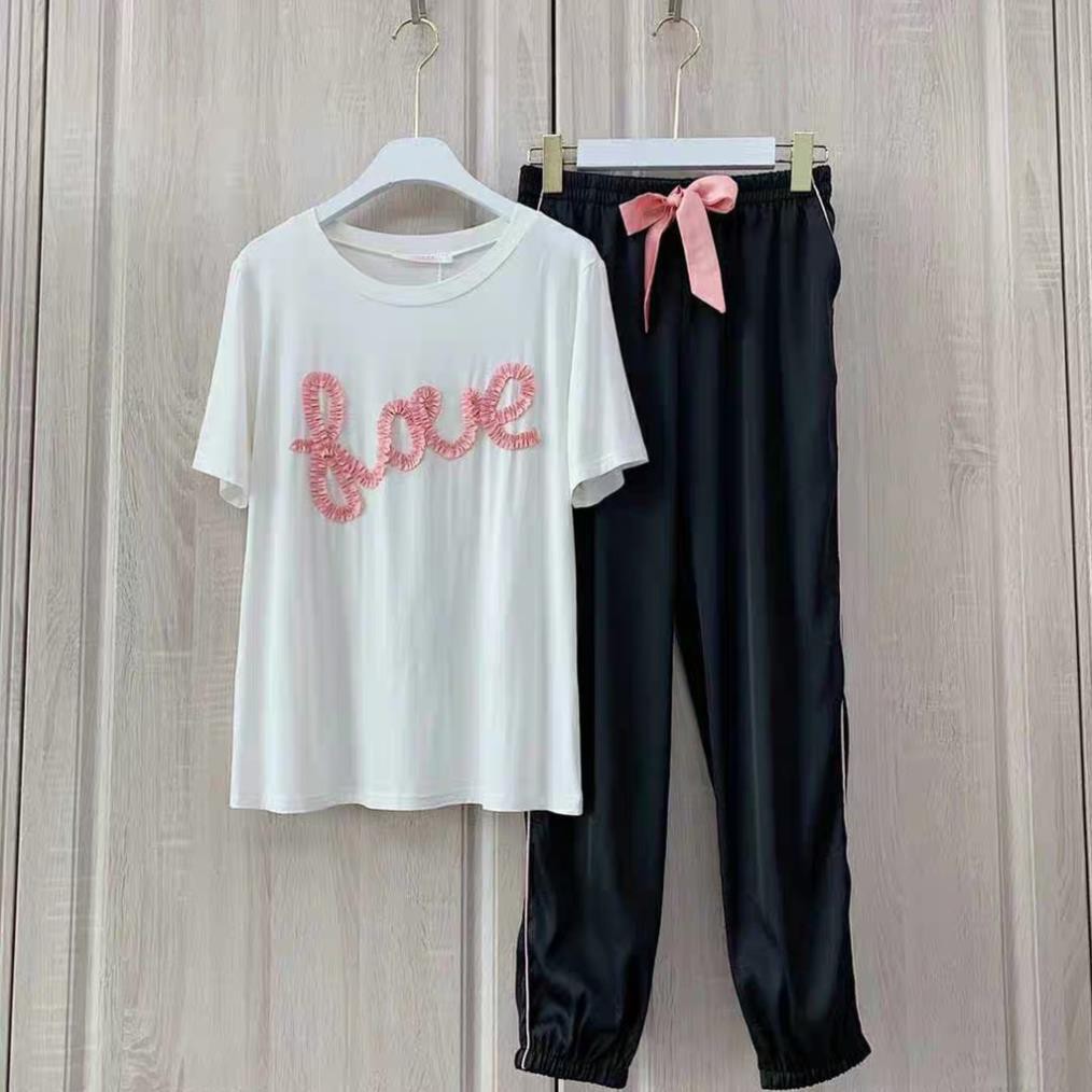 Bộ ngủ lụa Pizama quần dài áo cộc hoạ tiết chữ hàng cao cấp