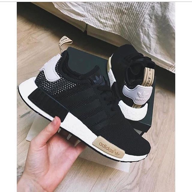 Giày NMD R1 Ice Pủple giày NMD R1 đen gót lưới