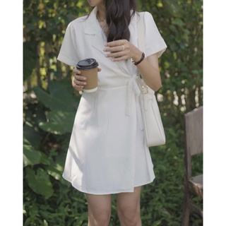 Váy cổ vest buộc eo - Timii