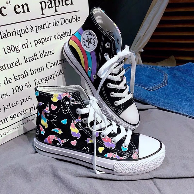 Giày sneaker cổ cao cầu vồng cute