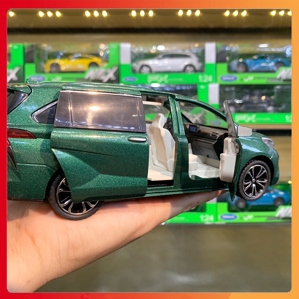 Mô hình xe Toyota Sienna MPV tỉ lệ 1:24 hãng HongSen