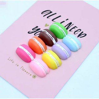 Charm nửa bánh macaron