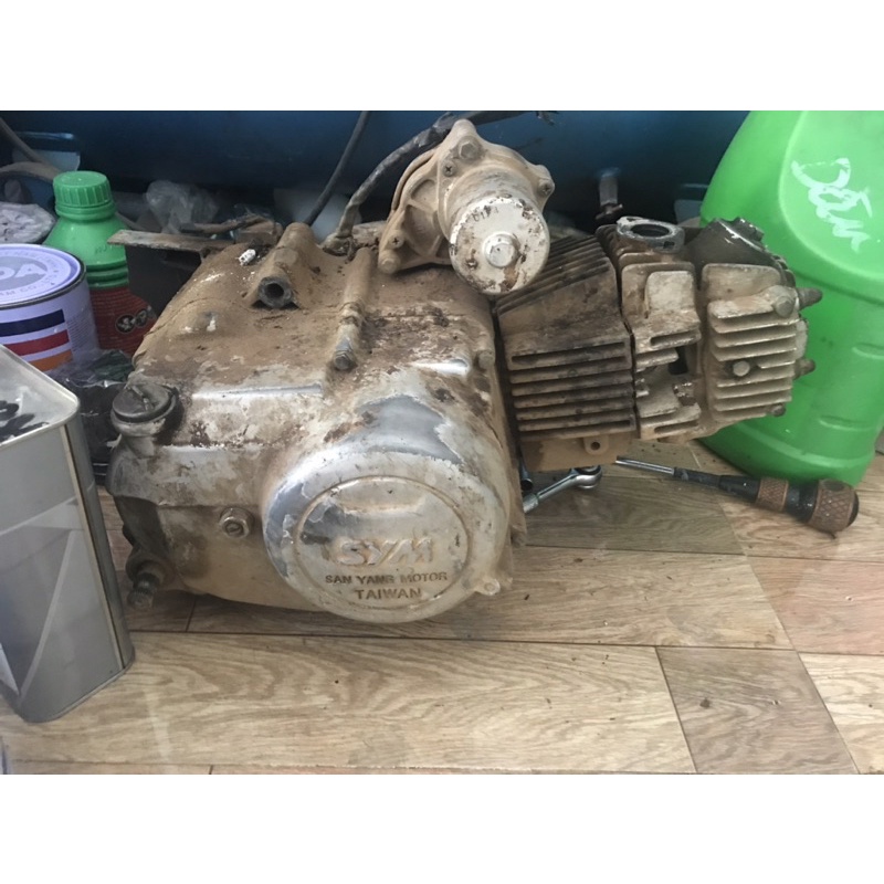 Máy xe trung quốc ( giao ngẫu nhiên, bao sống 100%)