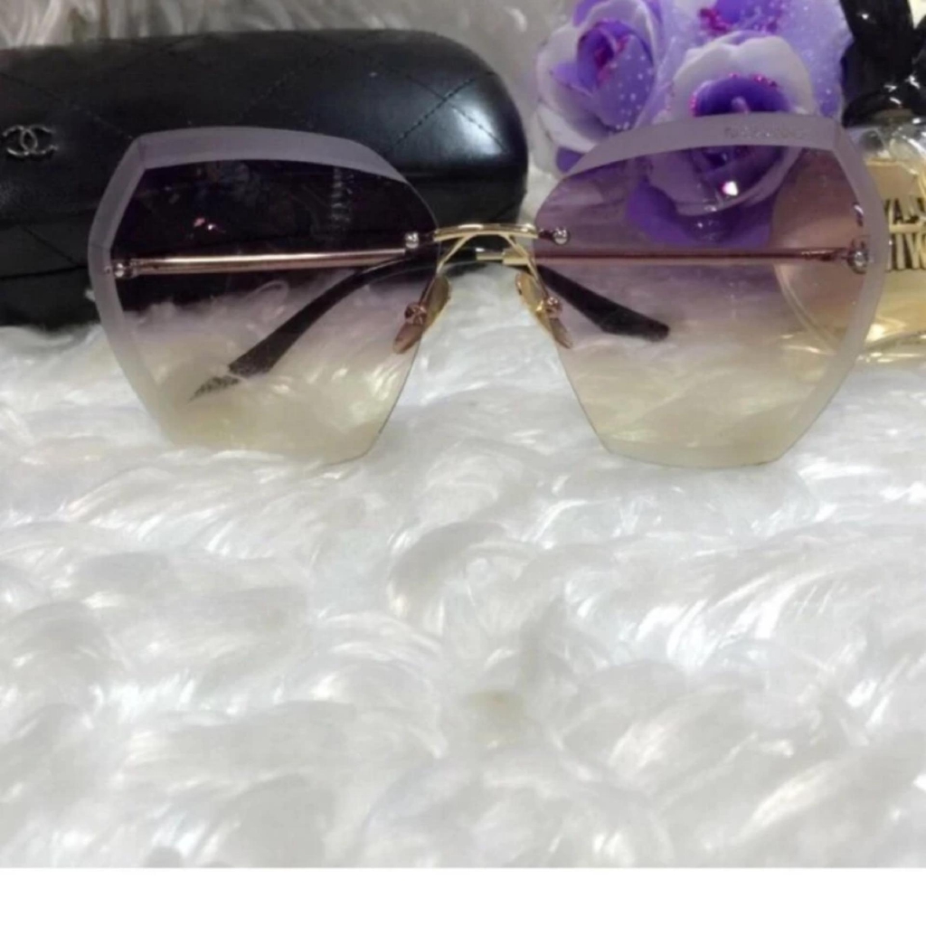 Kính mát Nữ mắt khoan ốc mới 169.0 (trà nhạt)