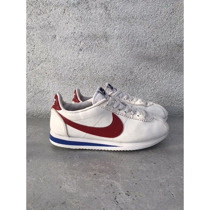 Giày Thể Thao giá rẻ chính hãng 100% Nike Cortez Trắng Đỏ. Ib size 35-39 và chọn mẫu