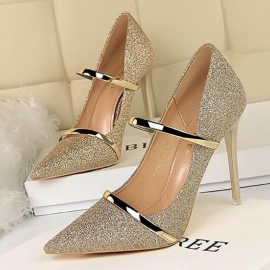 Giày cao gót mũi nhọn cao 8 cm kiểu dáng sang chảnh TTC37