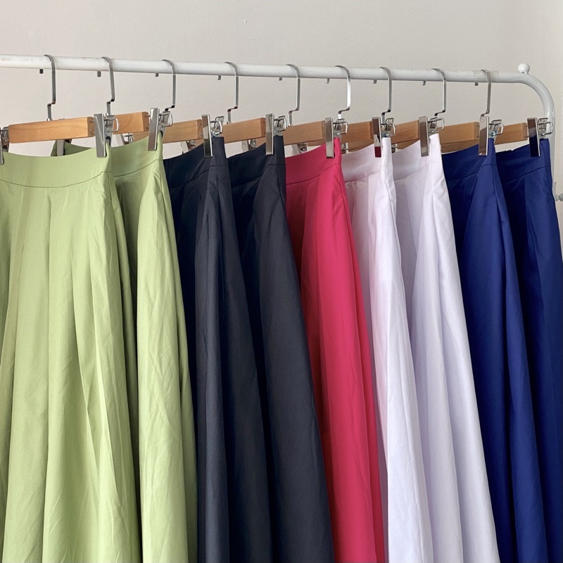 Chân váy dài cotton 2 lớp dáng xoè xếp ly eo cạp lưng chun có túi sâu 2 bên - Unleashedvn JILL Midi Cotton Skirt