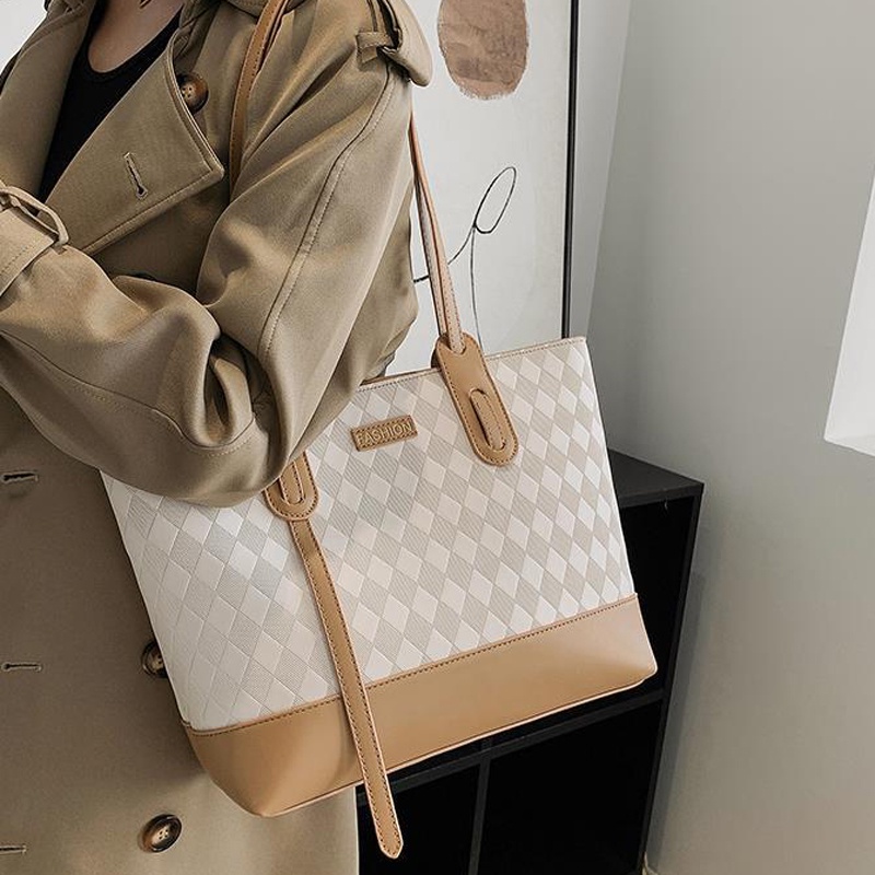 Túi Đeo Vai Thời Trang Cao Cấp Sang Trọng Cho Nữ