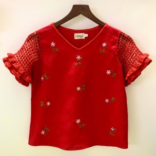 Áo linen phối móc len và thêu tay vintage