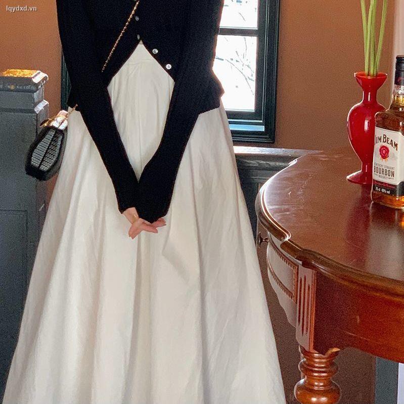 Váy thời trang phong cách retro xinh xắn dành cho nữ 2021