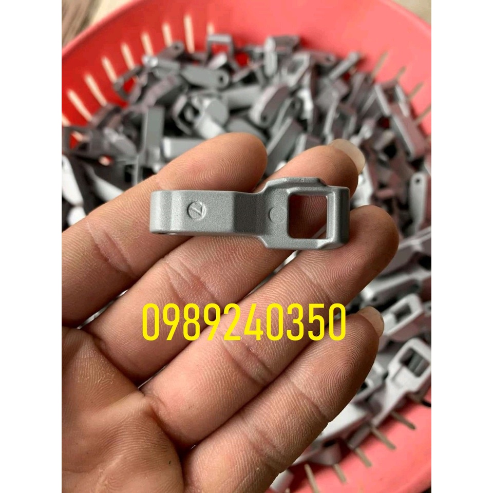 Móc chốt cửa máy giặt LG lồng ngang, cửa trước chính hãng