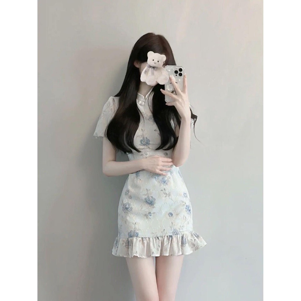 Sườn Xám Cách Tân Họa Tiết Hoa Thiết Kế Mới Thời Trang Theo Phong Cách Trung Hoa